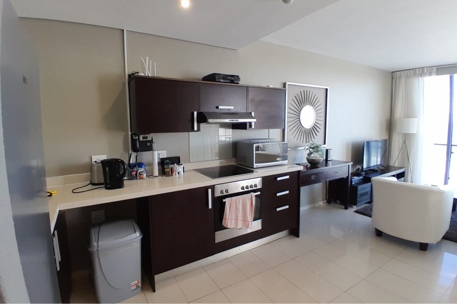 1 Bedroom Property for Sale in Bloubergstrand Western Cape